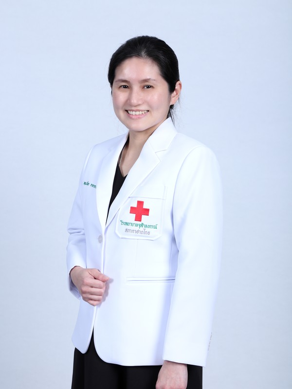 21.อ.พญ.ปวีณา ภาอาภรณ์