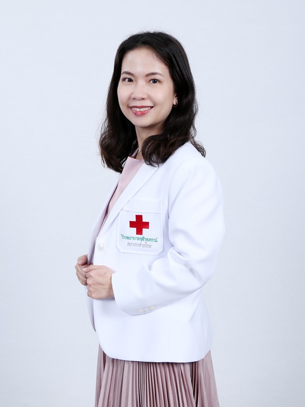 27.รศ.(พิเศษ)พญ.สุนิสา แสงทองจรัสกุล