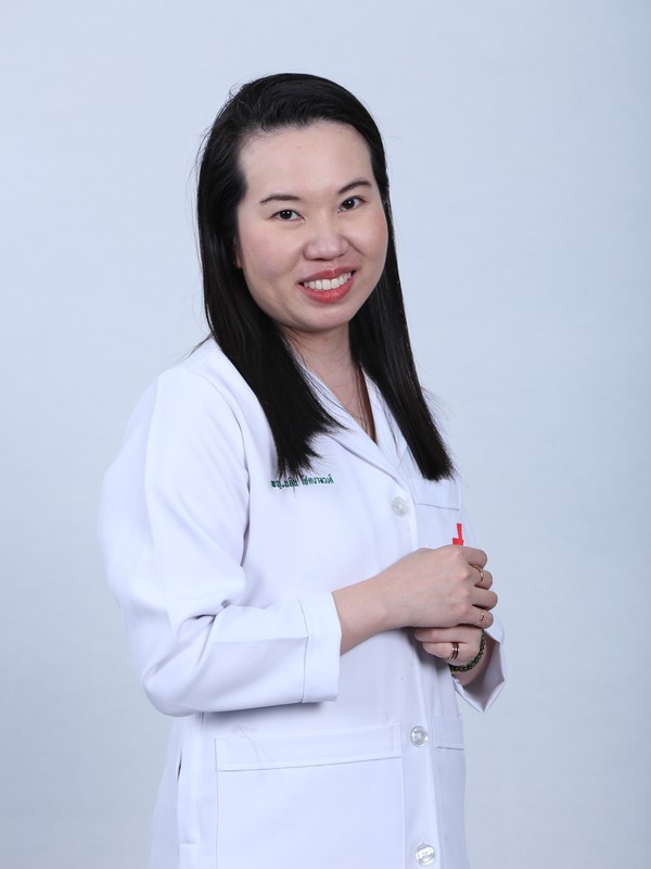 28.ผศ.(พิเศษ)พญ.นลิน โชคงามวงศ์