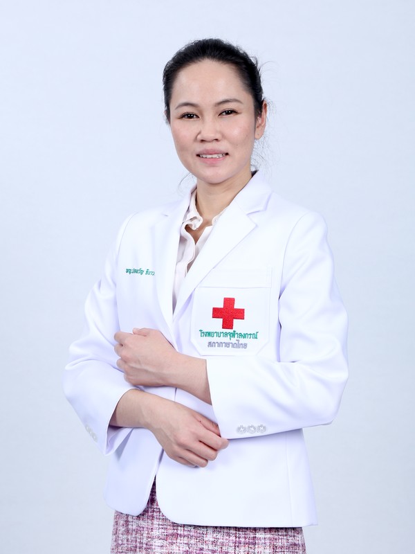 37.อ.พญ.ปองขวัญ จินาวรณ์